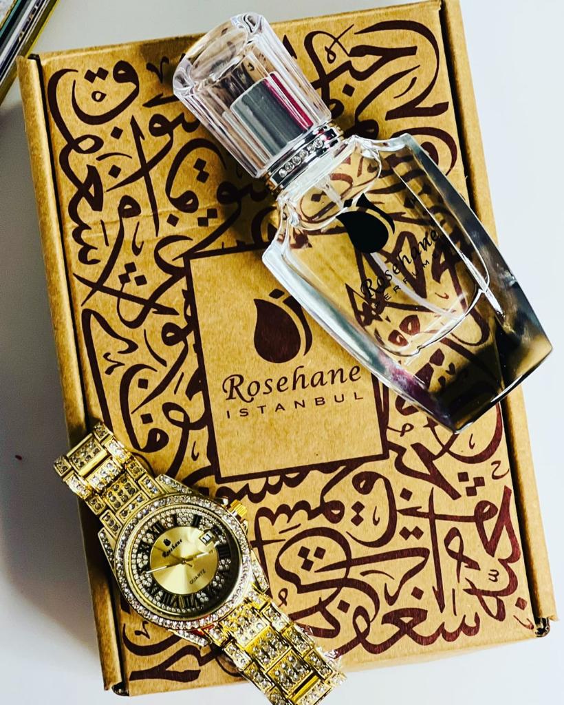 Rosehane Royal Baccarat 50ml Unisex cu Ceas Auriu