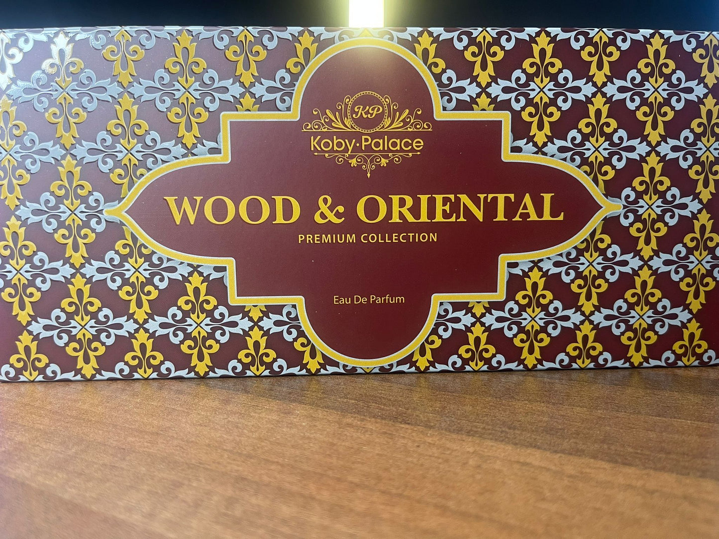 PREMIUM COLLECTION 5ML*8 BUC KOBYPALACE ( WOOD & ORIENTAL BOX)